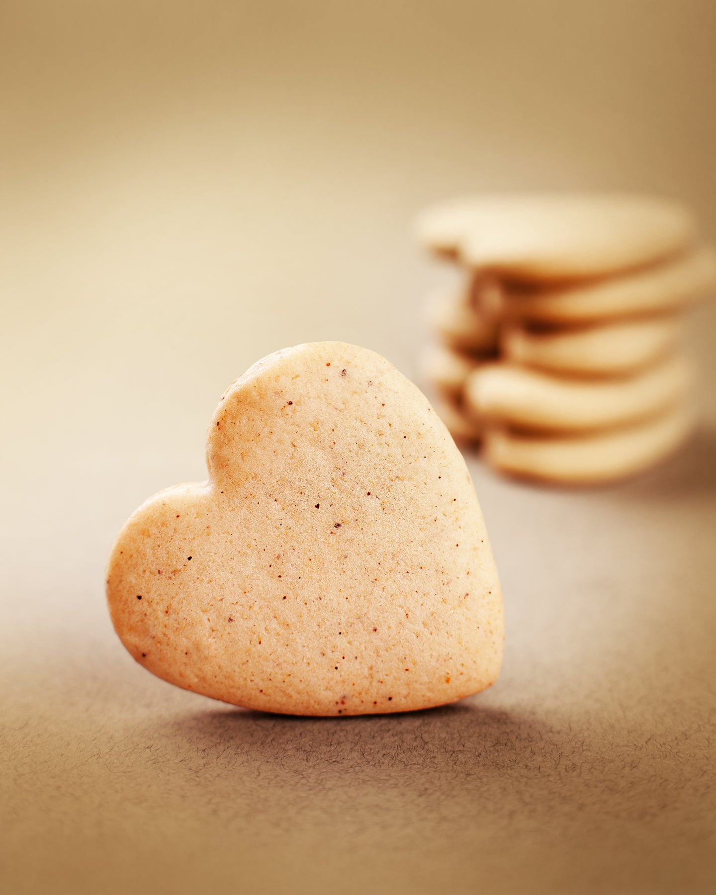 Biscotti alla Rosa con Scorza d'Arancia