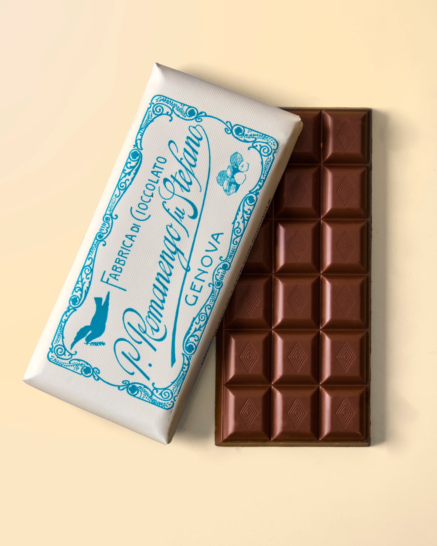 Tavoletta di Cioccolato al Latte con Nocciole