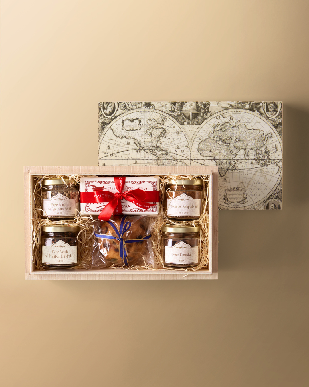 "Zêna" Package with an Assortment of Confectionery and Spices