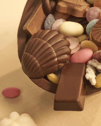 Uova di Cioccolato Fondente 80% Ripiene di Dolci