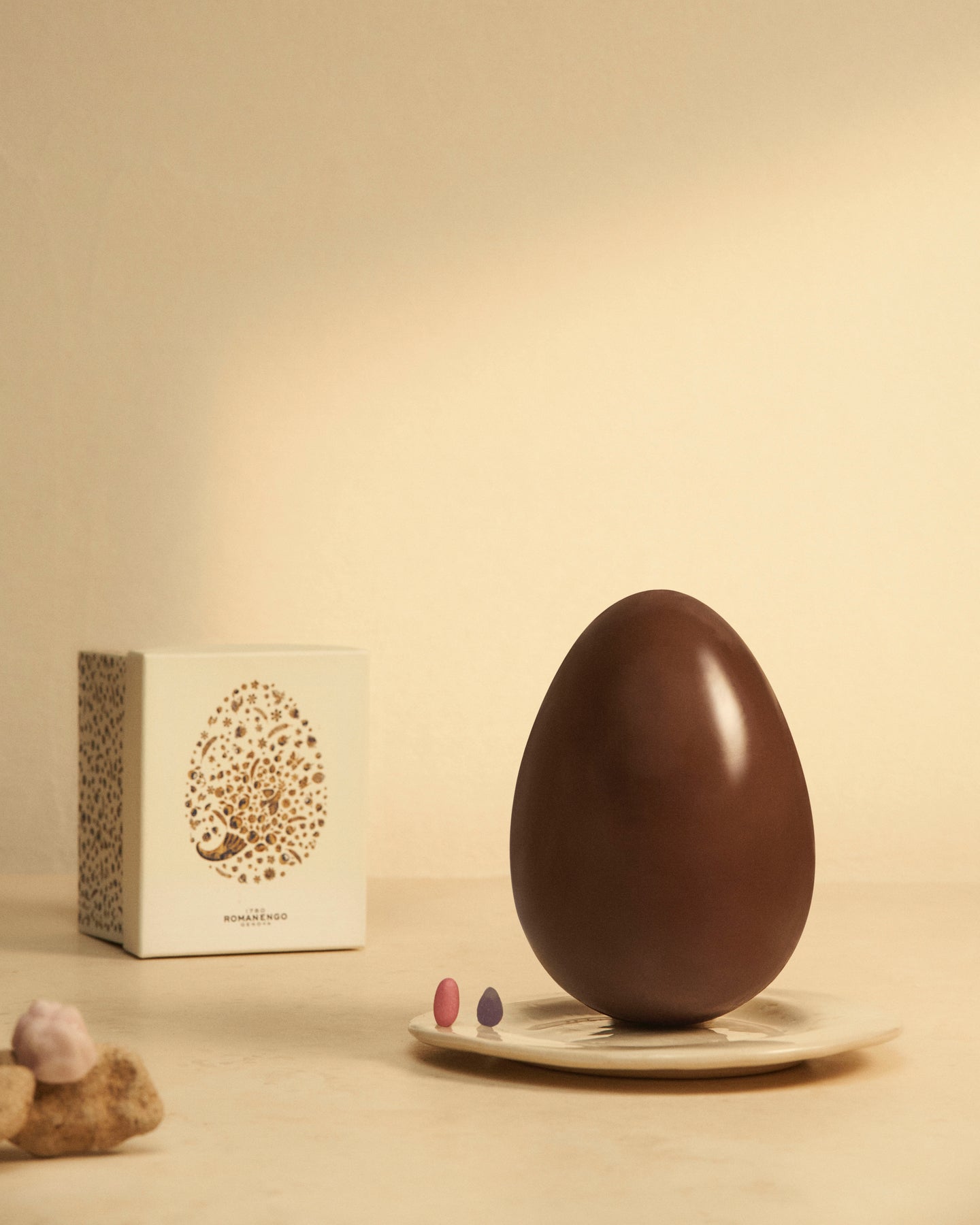 Dark Chocolate Eggs 64% with New Fancy Box